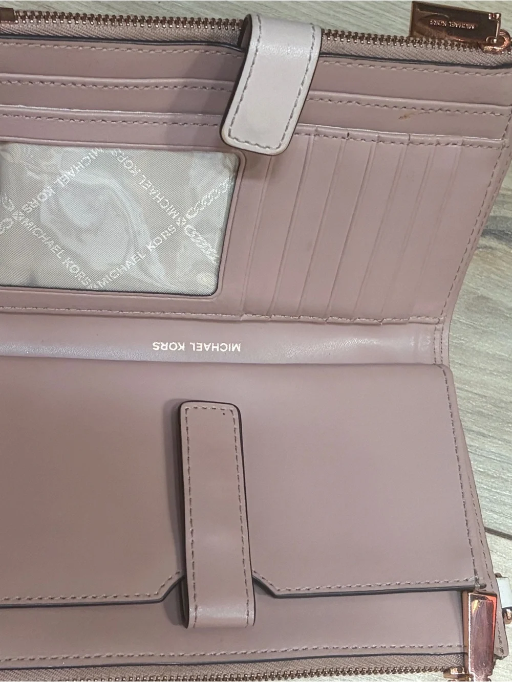 Michael Kors Pink & Cream Colorblock Leather Wristlet